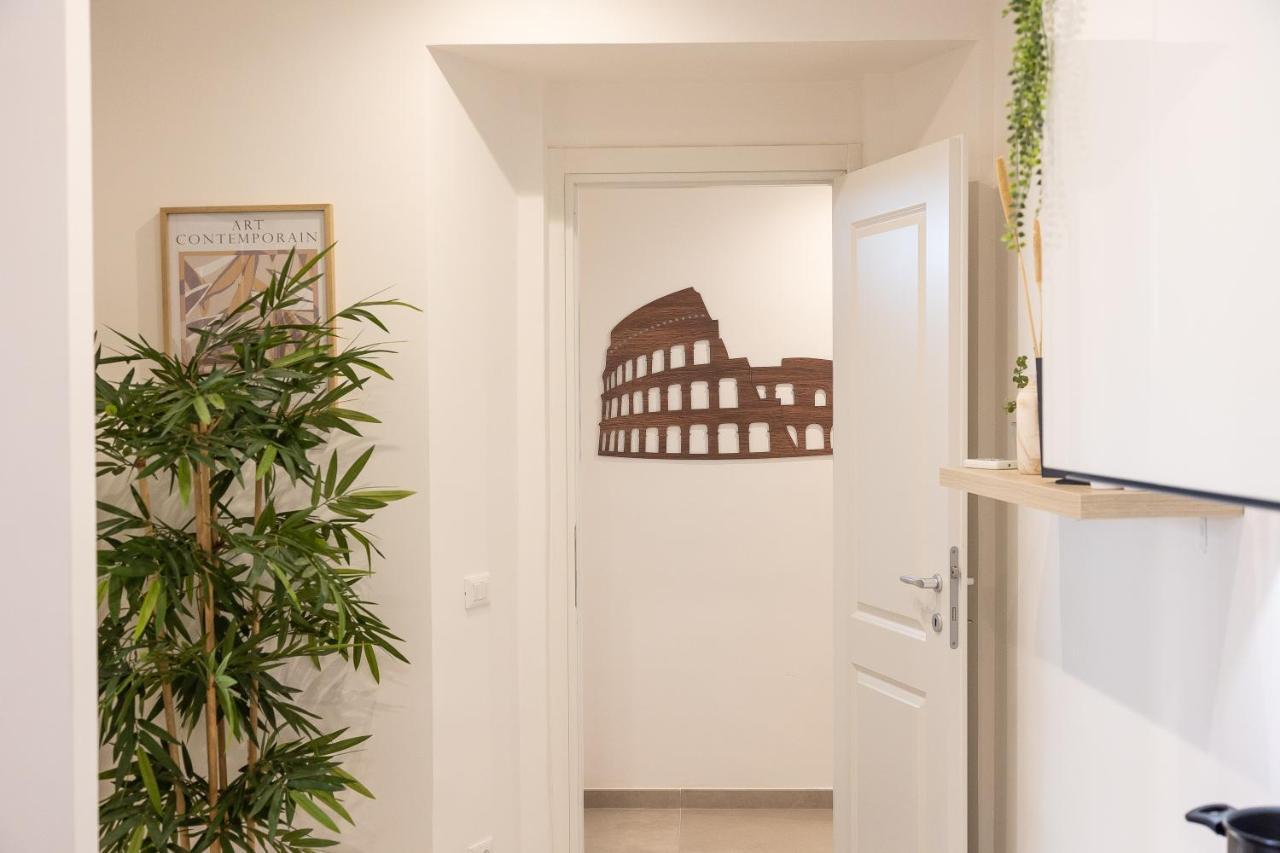 Colosseum Holidays - San Giovanni In Laterano Рим Екстер'єр фото